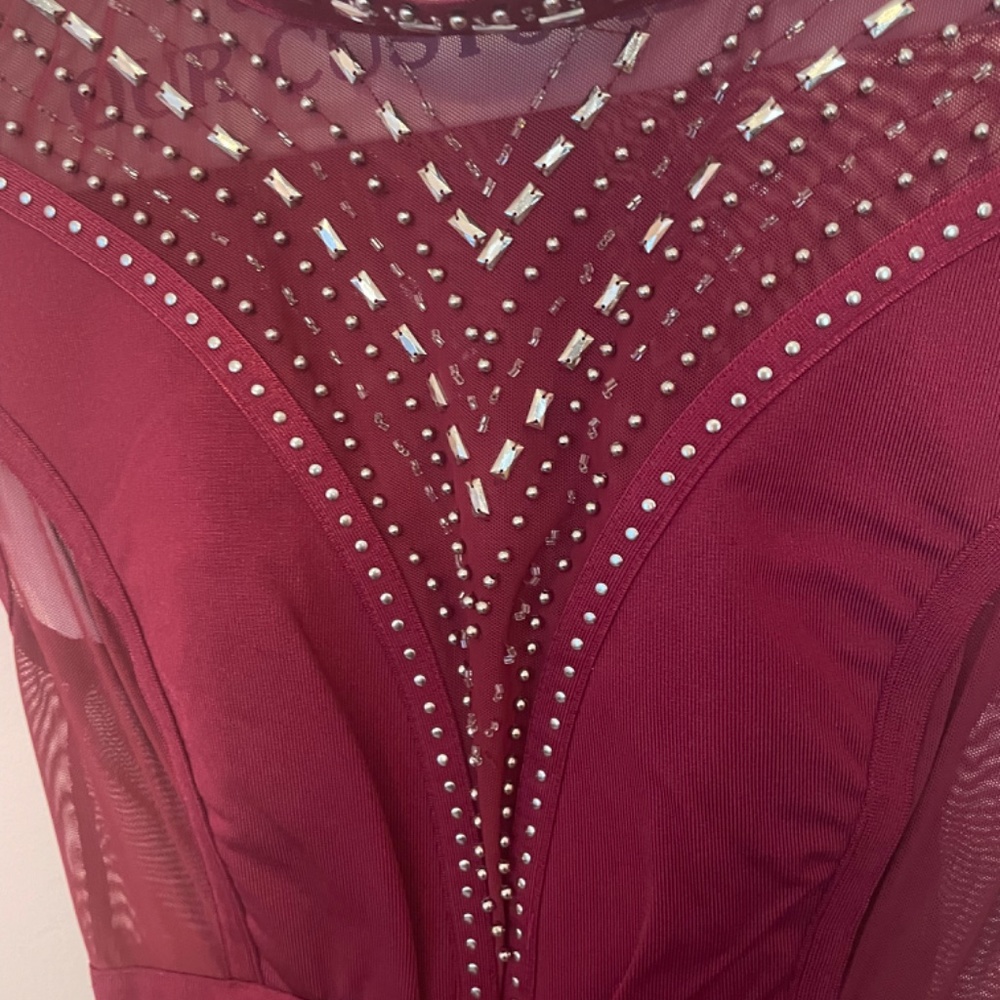 Dress - Picture 4 of 4